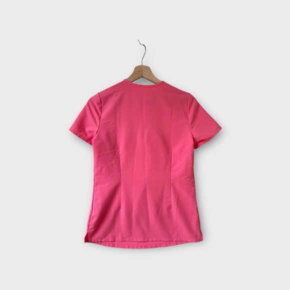 FIGS Catarina One Pocket Scrub Top in Neon Pink, size XXS - Picture 2 of 7